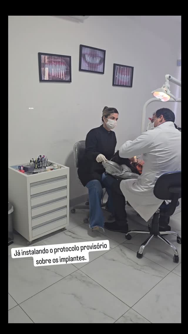 Instagram post from drmarciomimese. This post is in position 13.